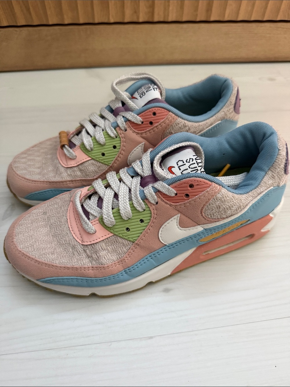 Nike Women's Pastel Multicolor Air Max Sneakers - Pink/Blue/Green/White